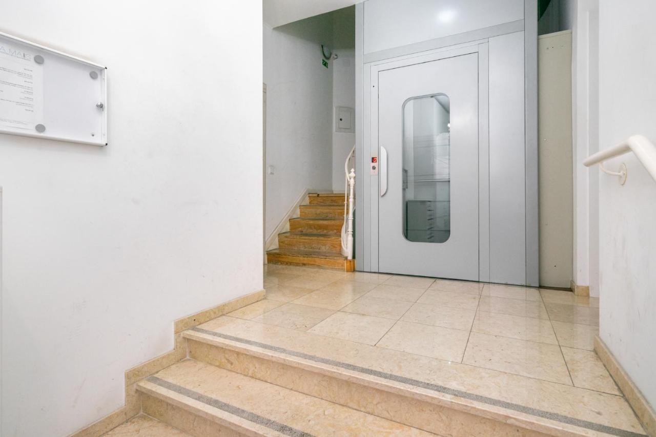 Whome Premium Family Apartment W/ Lift, Ac & Barbecue Lissabon Buitenkant foto